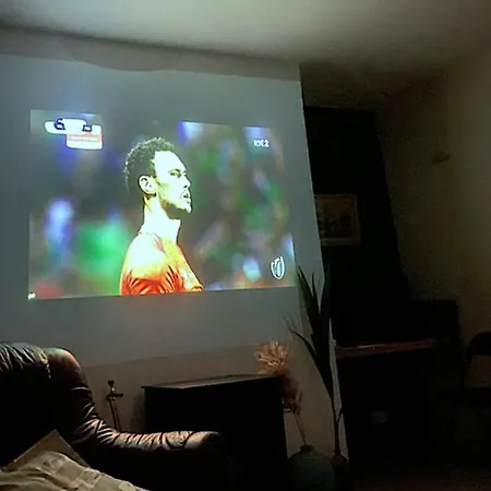 بيت للعطل House Donegal Town